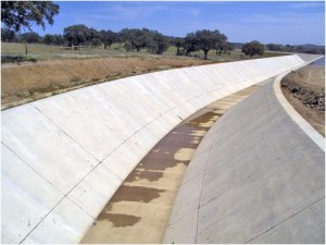 Construction of Canal Lining -2